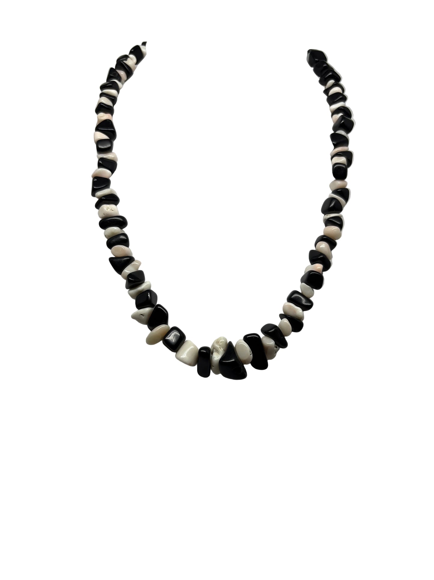 Collana in Corallo Bianco e Agata Nera