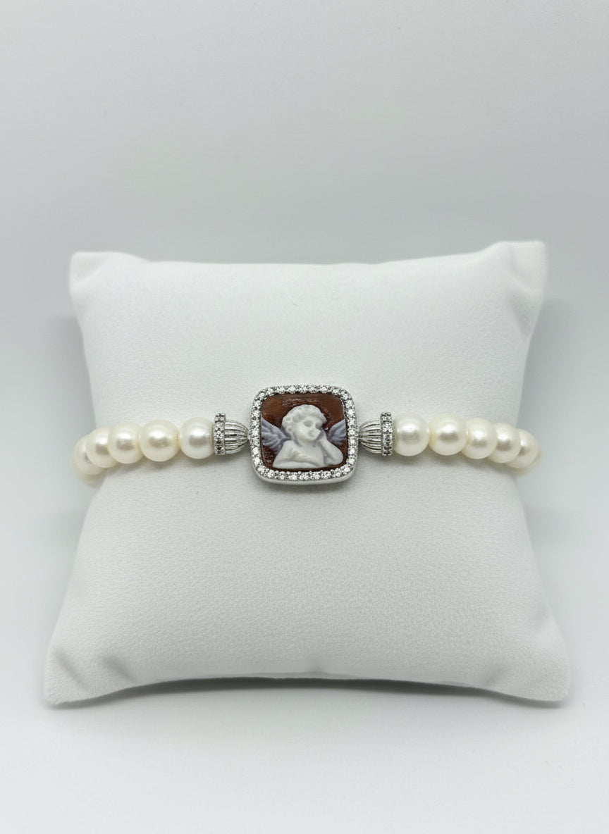 Bracciale in Perle e Cammeo incisione "Putto"