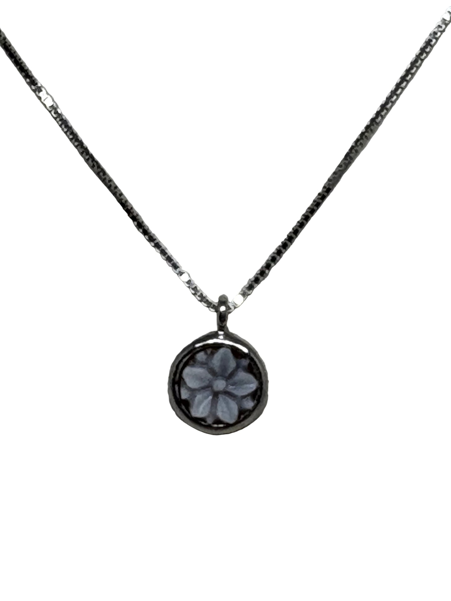 Collana in Cammeo incisione "Fiore"