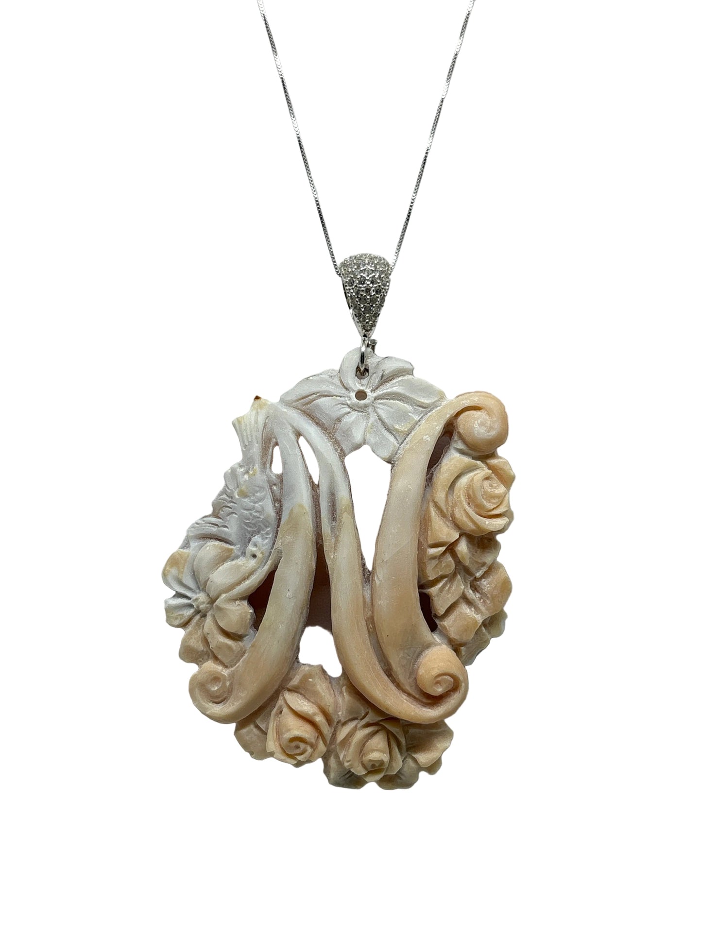 Pendente in Cammeo incisione "Lettera N"