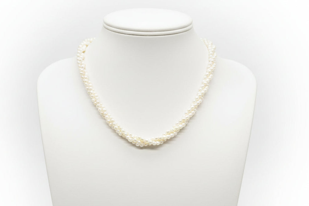 Collana Torchon in Madreperla