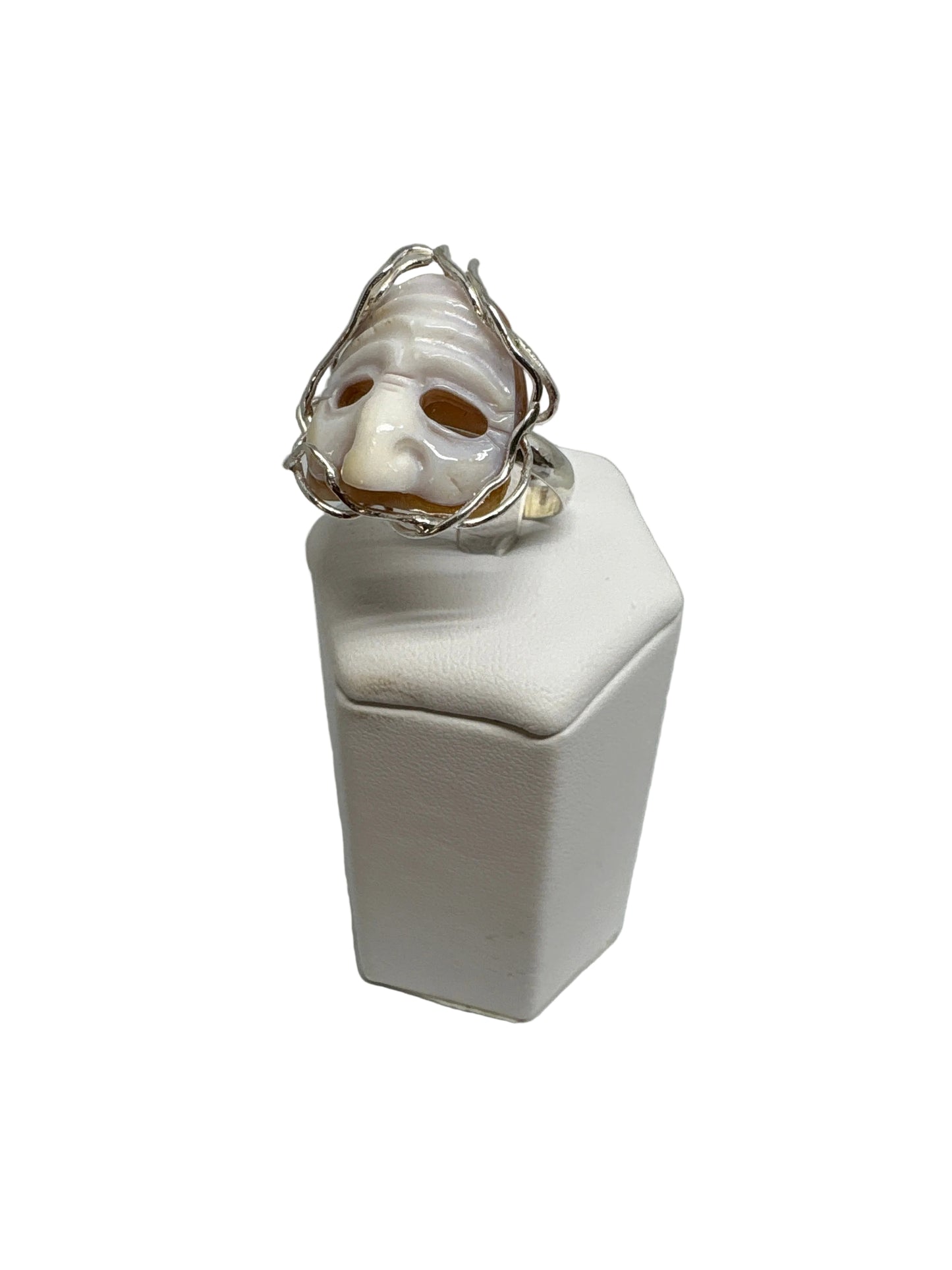 Anello in Cammeo incisione Pulcinella