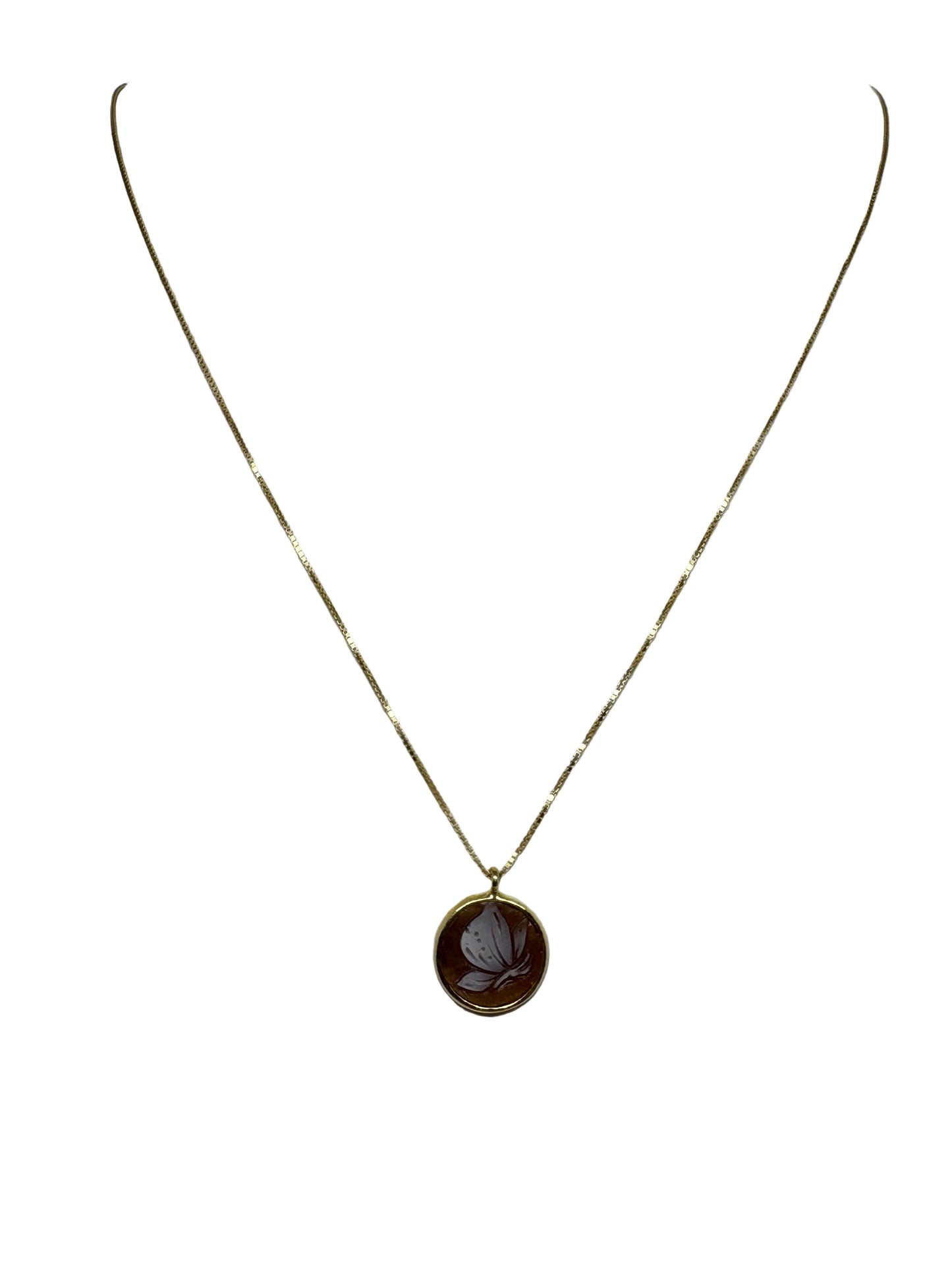 Collana in Cammeo incisione "Farfalla"