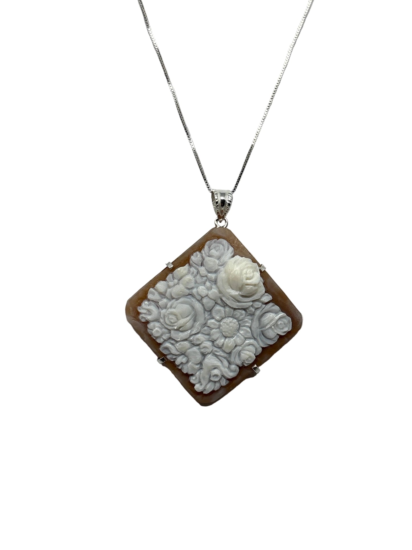 Pendente in Cammeo Artistico incisione "Fiori"