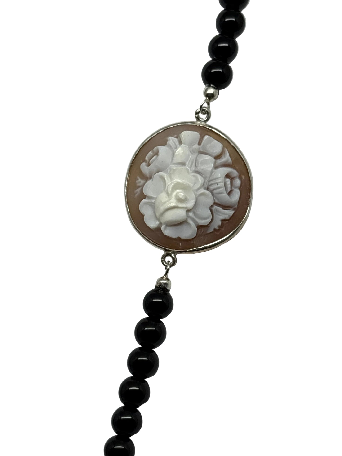 Collana in Agata e Cammeo incisione "Fiori"
