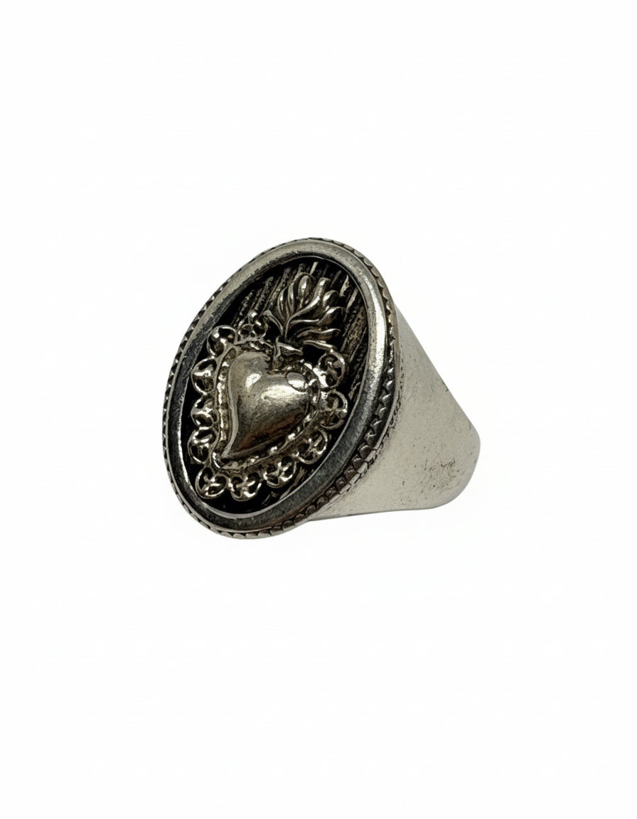 Anello in Argento Incisione "Cuore Sacro"