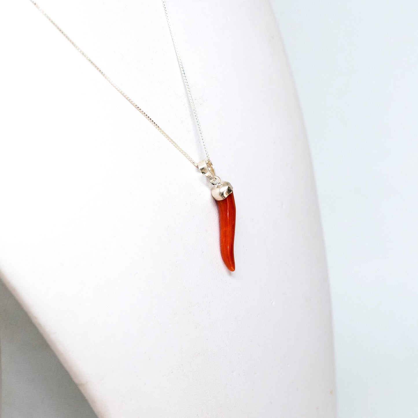 Pendente-con-Corno-in-Corallo-Rosso