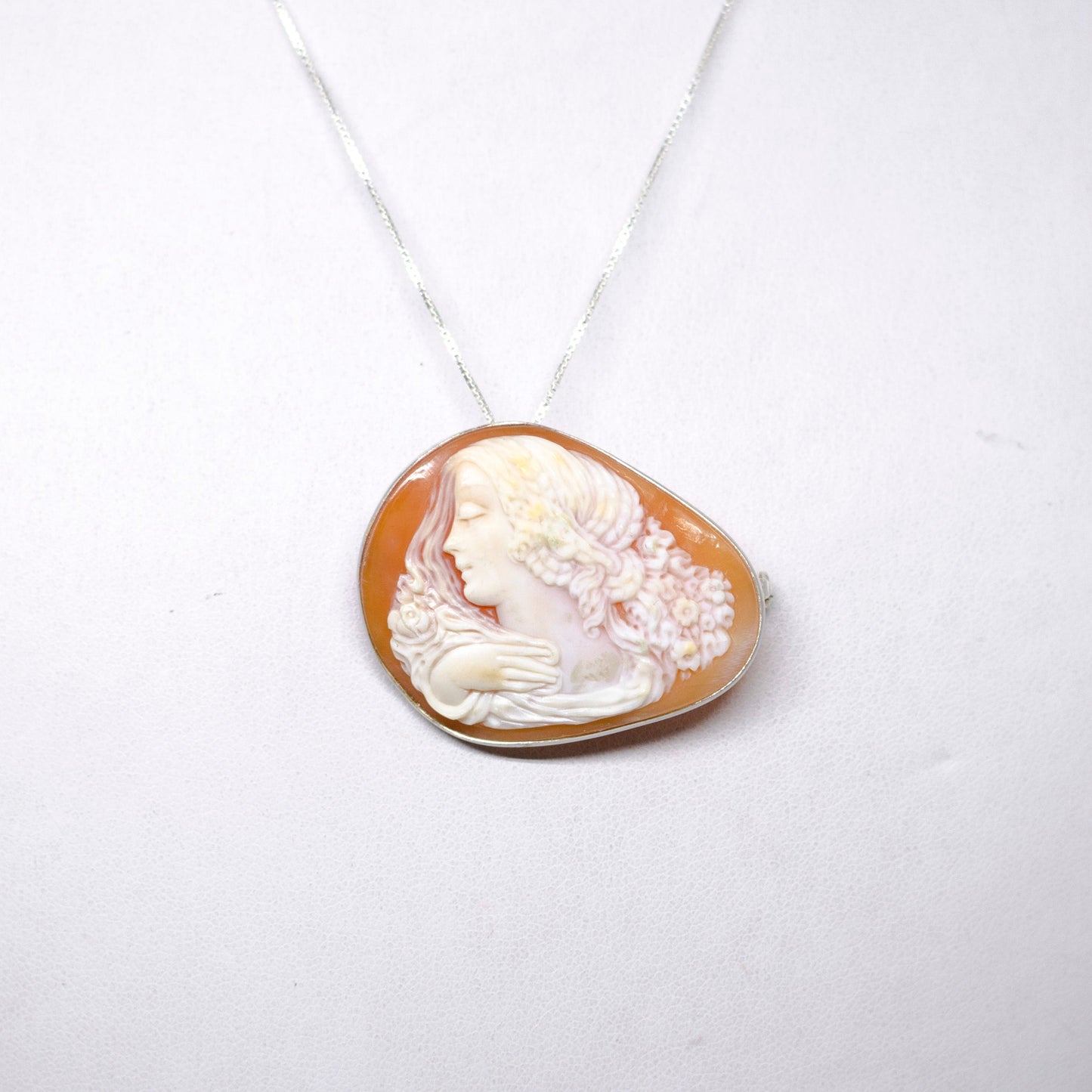 Pendant Brooch Cameo Profile Woman