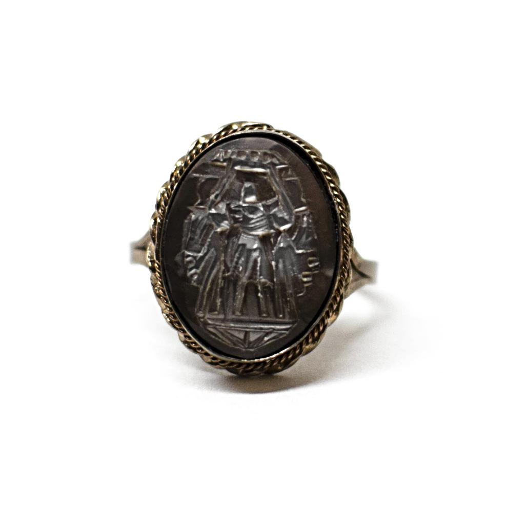 Anello Cammeo Madreperla "Le Tre Grazie"