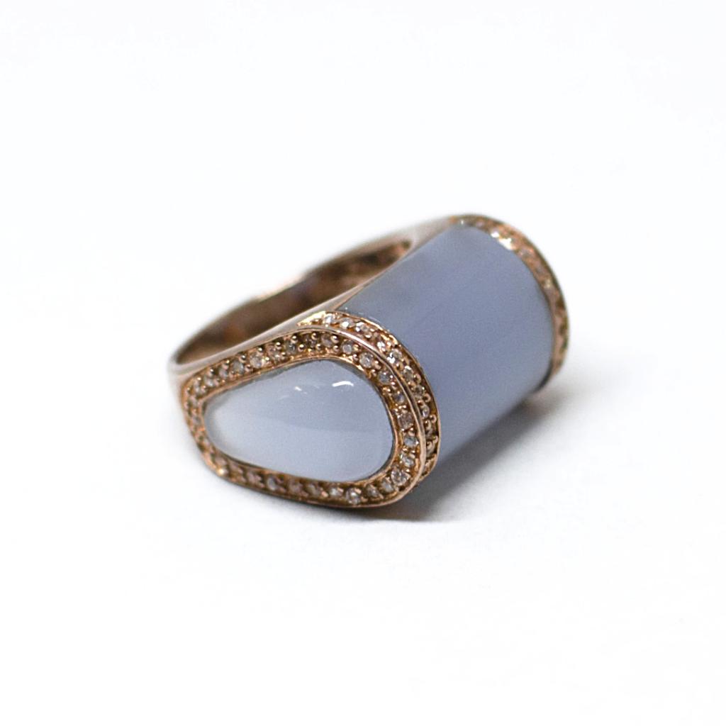 Agate and zirconia ring
