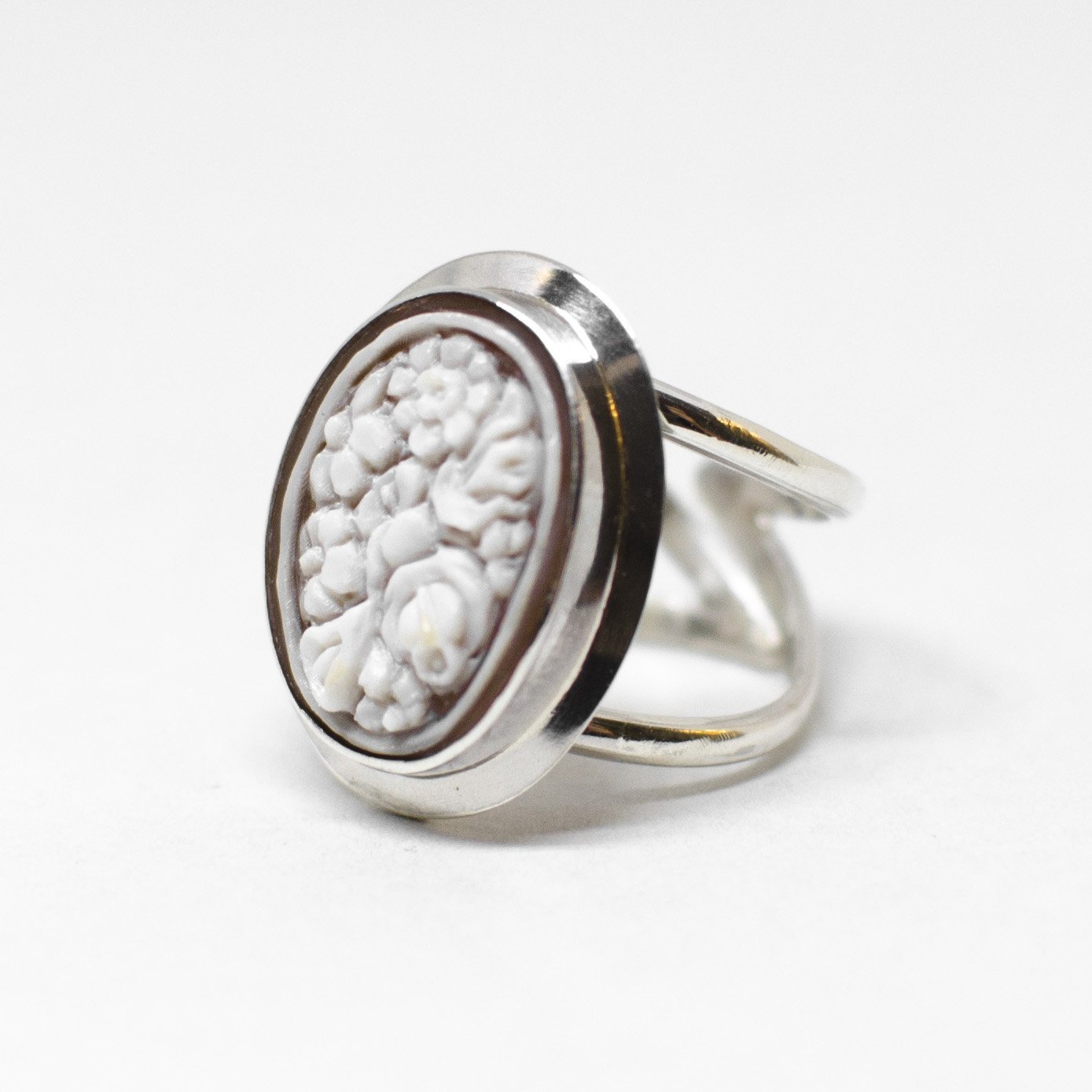 Artistic Cameo Flower Ring