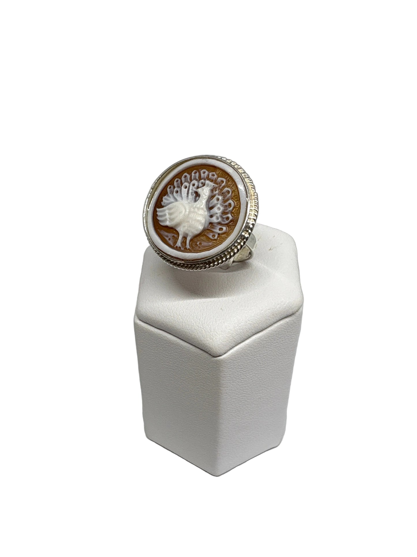 Anello in Cammeo incisione Pavone