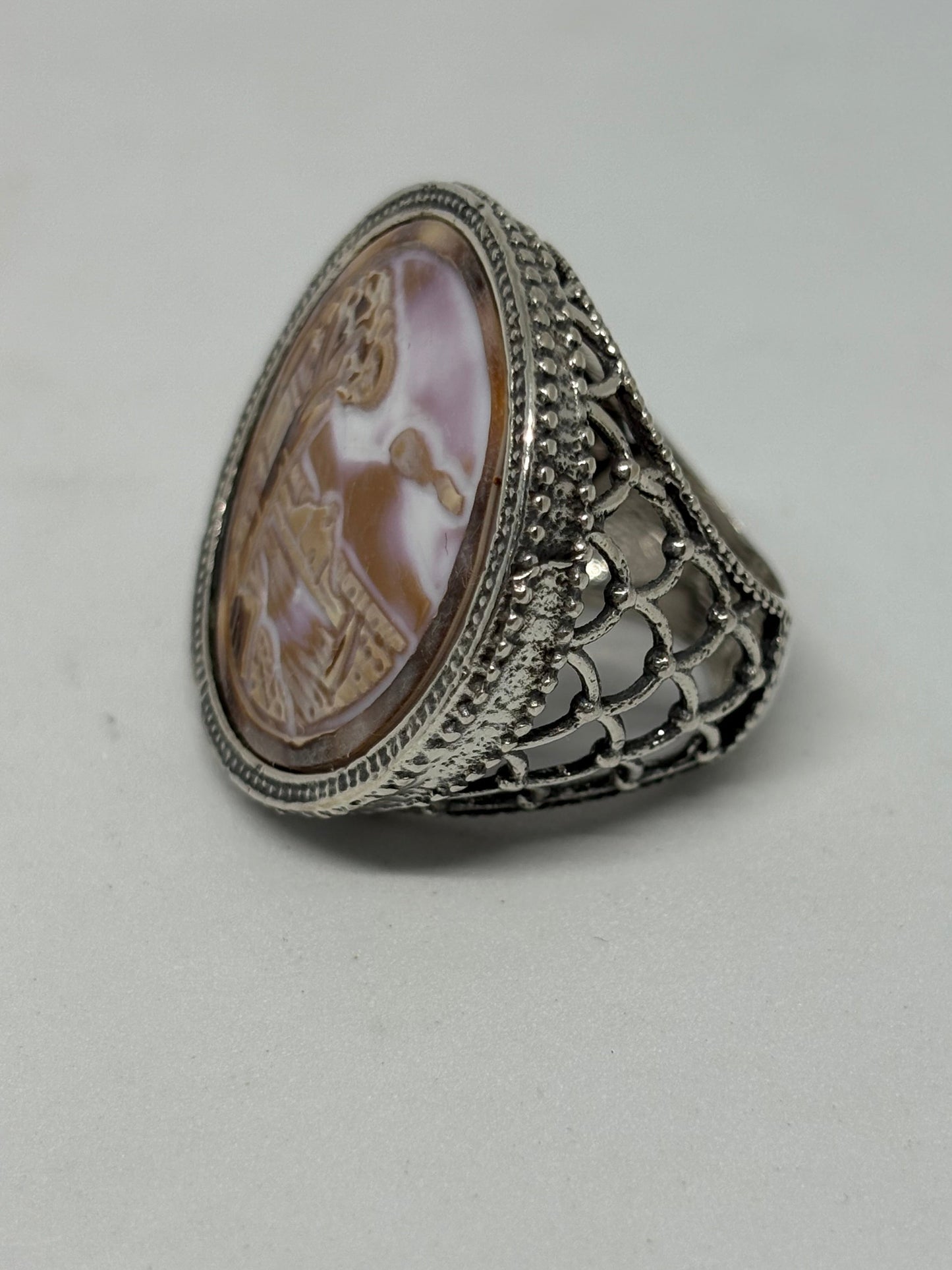 Anello in Cammeo Rappresentazione "Paesaggio"