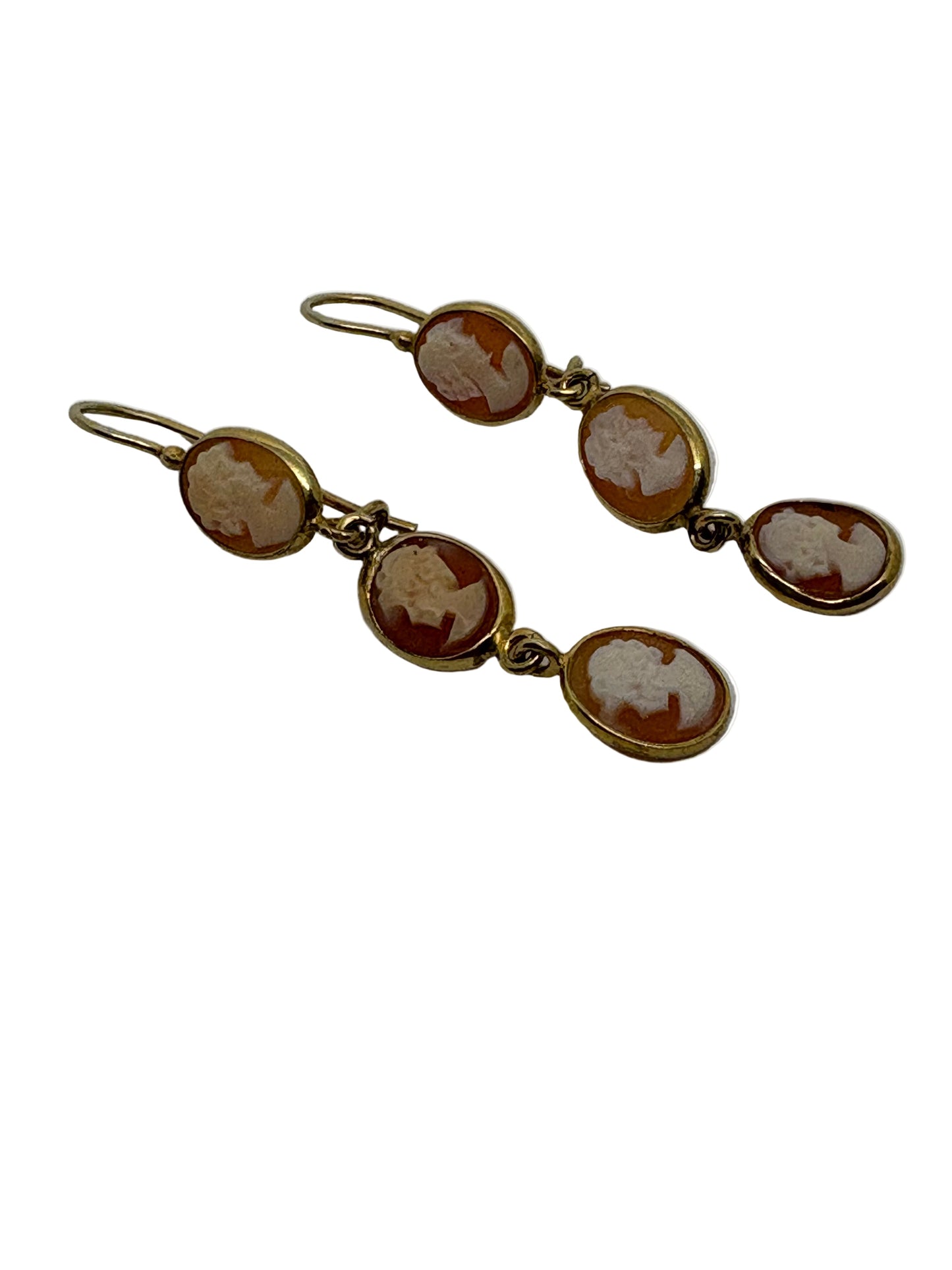 Orecchini in Cammeo incisione "Profilo di Donna"