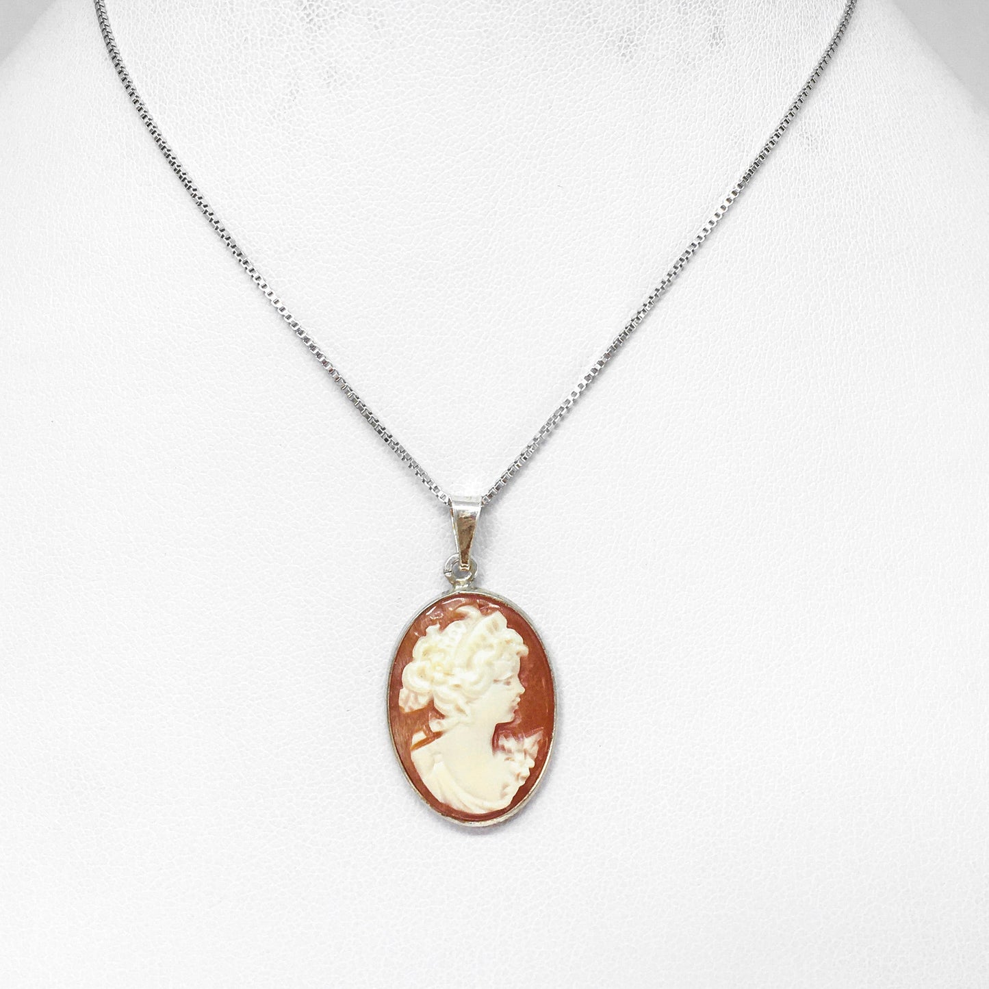 Pendente Cammeo Profilo Donna