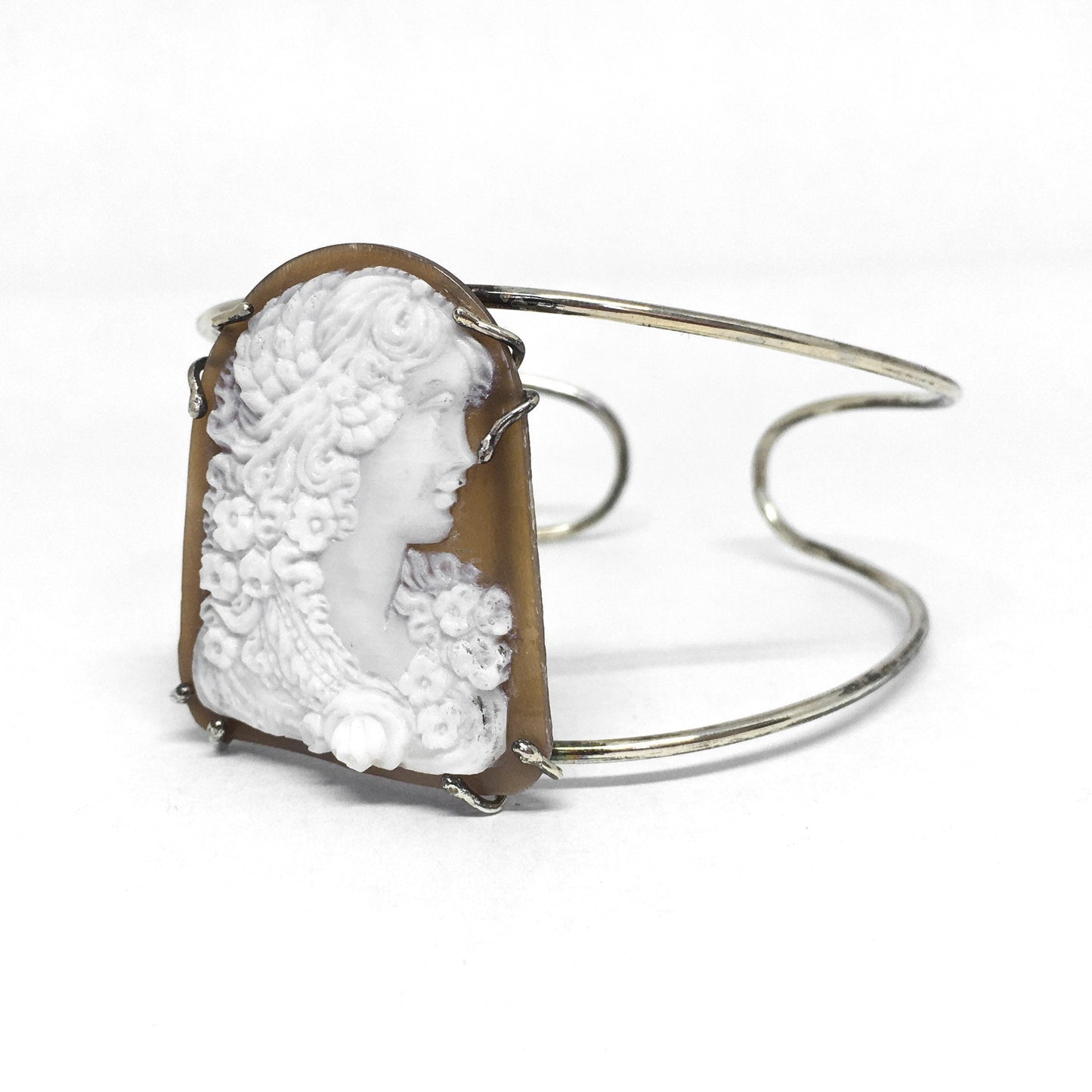 Artistic Cameo Bracelet Woman Profile