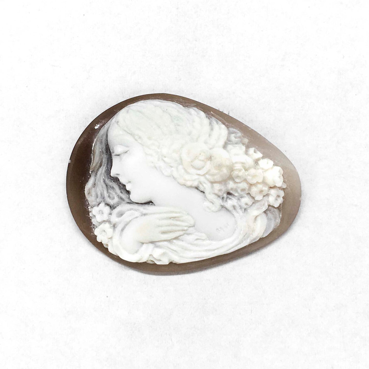 Artistic Nude Cameo with Hand Detail