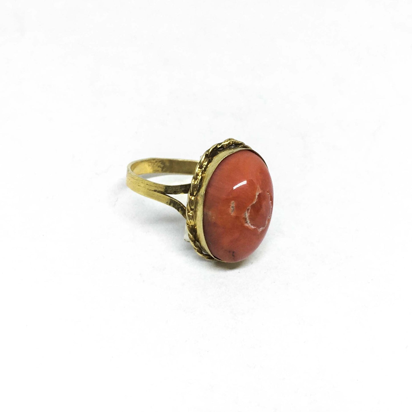 Red coral ring
