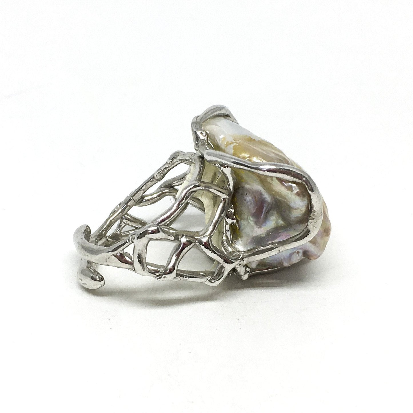 Anello con Perla di Fiume