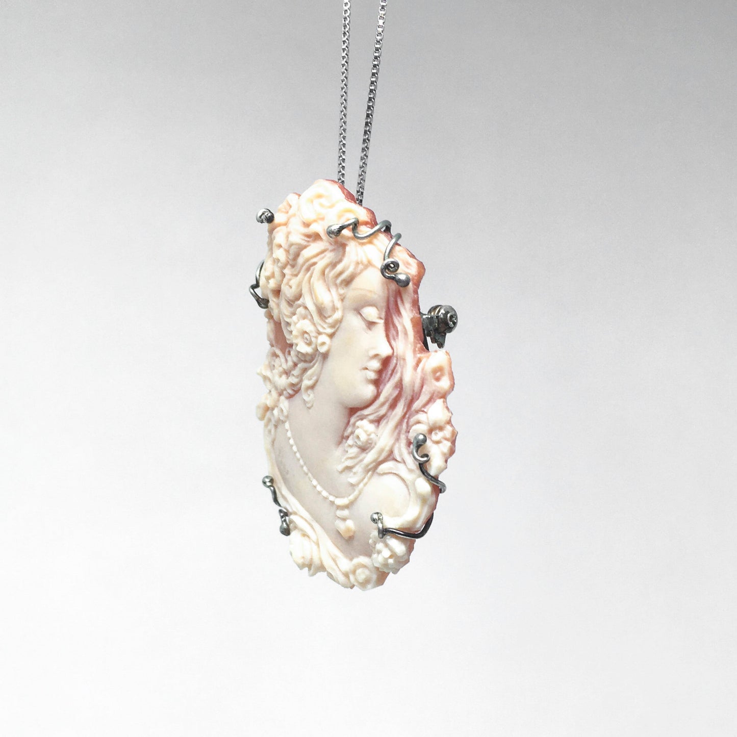 Pendente Spilla Cammeo Artistico Profilo Donna