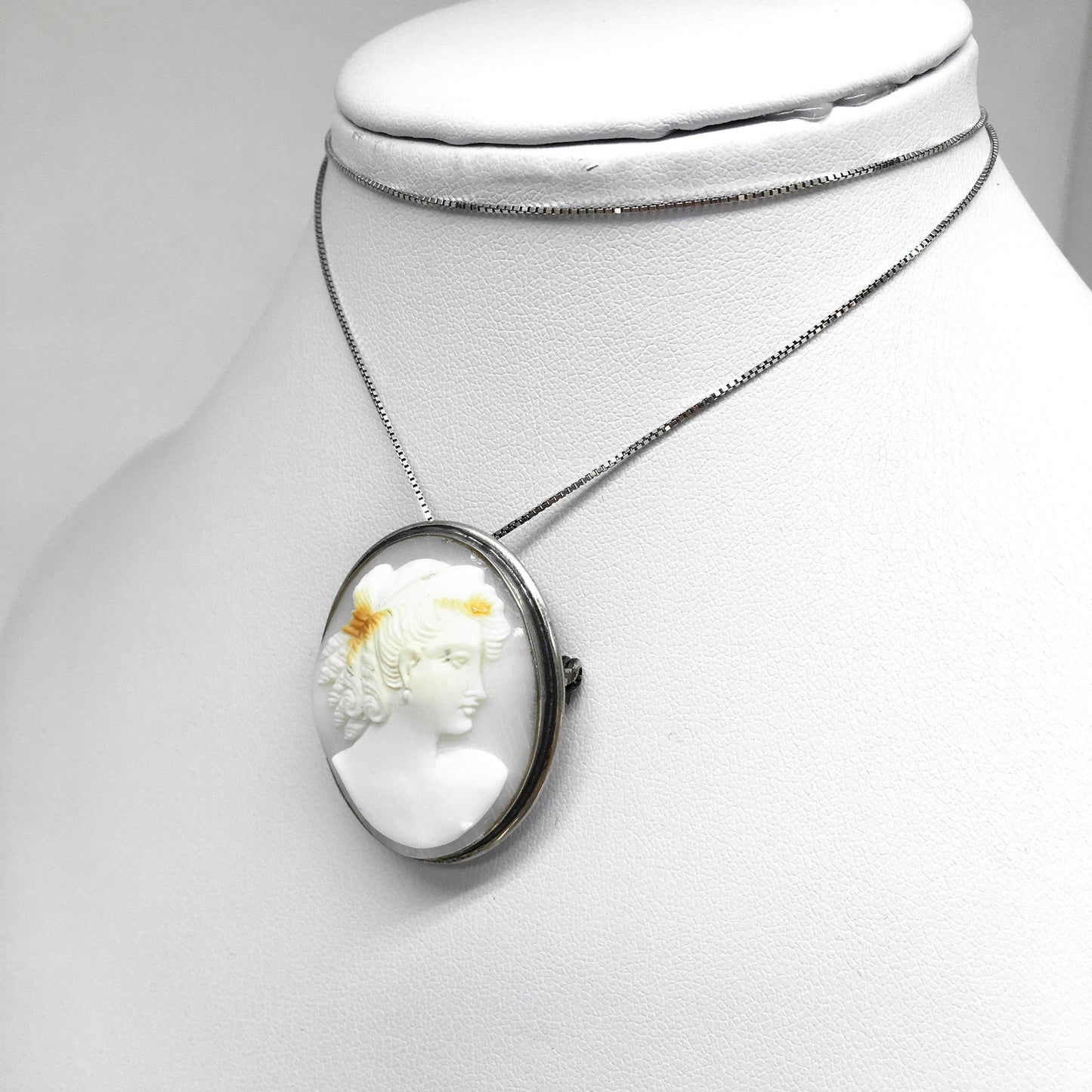 Antique Cameo Brooch Pendant Woman Profile