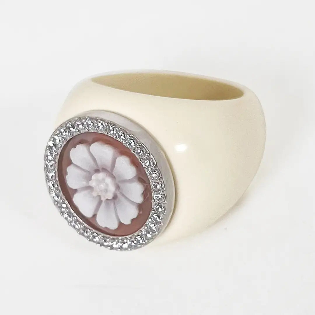 Flower Cameo Ring