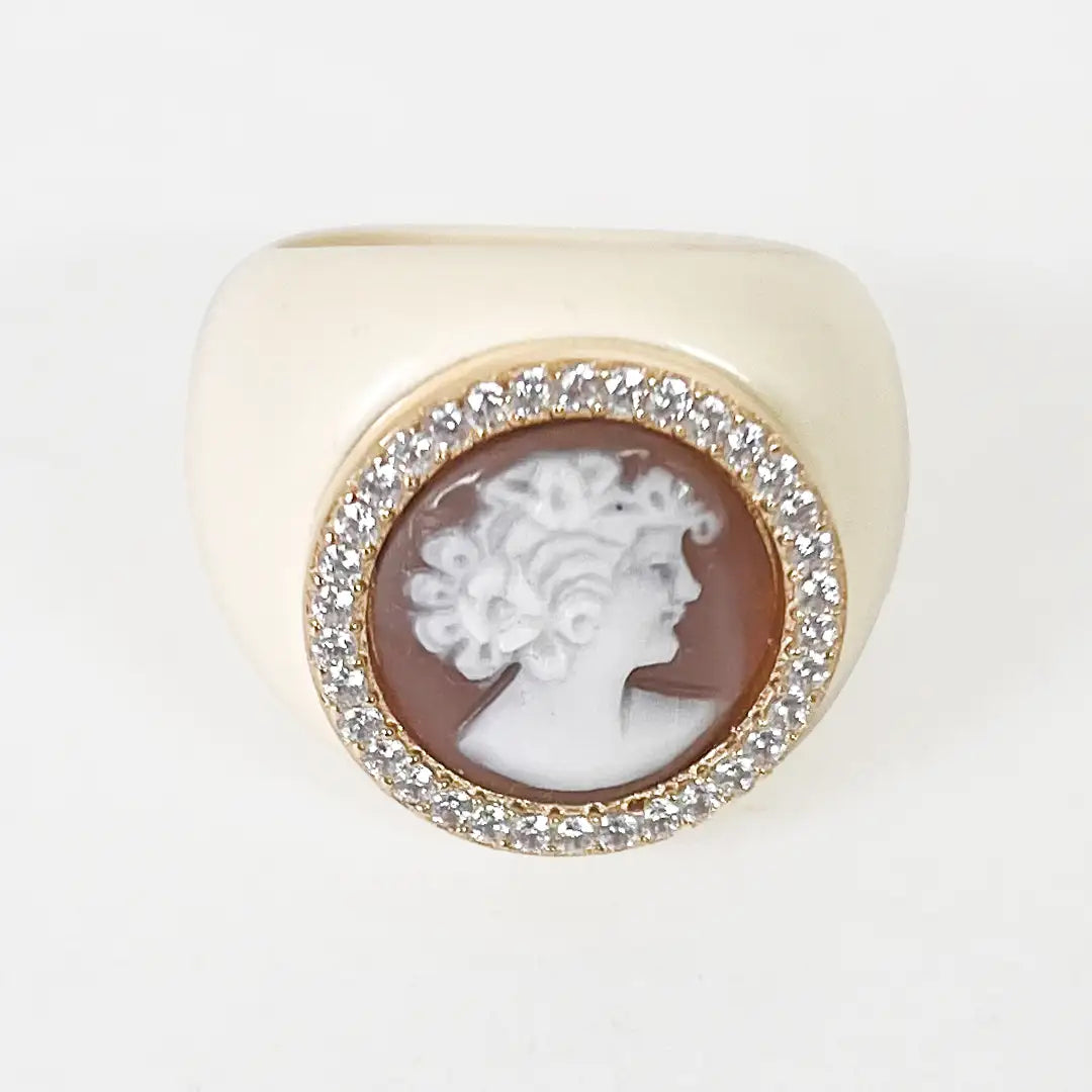 Cameo Ring Profile Woman