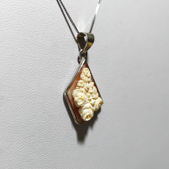 Pendente-Cammeo-Fiori