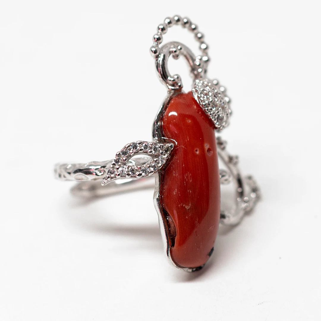 il-piccolo-museo-del-cammeo-Anello-Corallo-e-zirconi