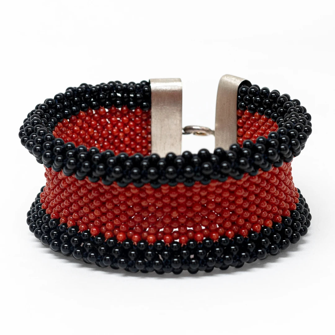 il-piccolo_museo_del_cammeo-Bracciale-Tessito-Corallo-Rosso-e-Onice