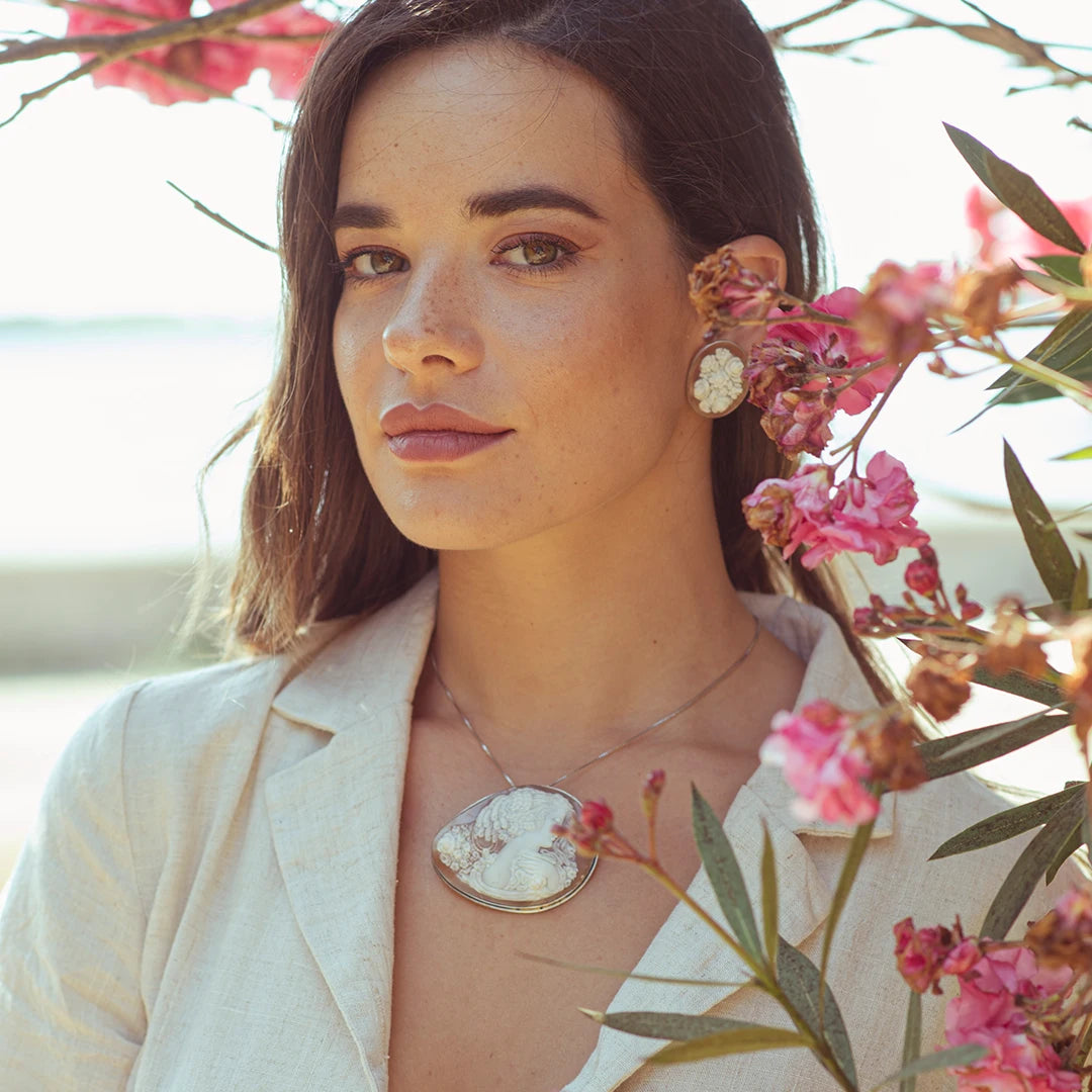 Orecchini Artistici Cammeo Fiori