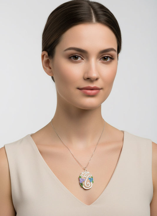 Pendente in Cammeo incisione "Lettere" T