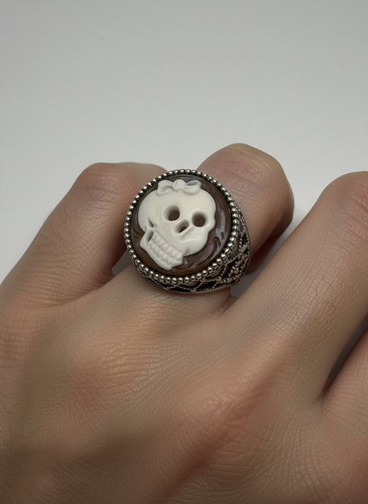 Anello in Cammeo "Incisione Teschio"