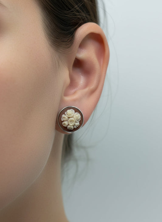 Orecchini in Cammeo Artistico incisione "Fiore"