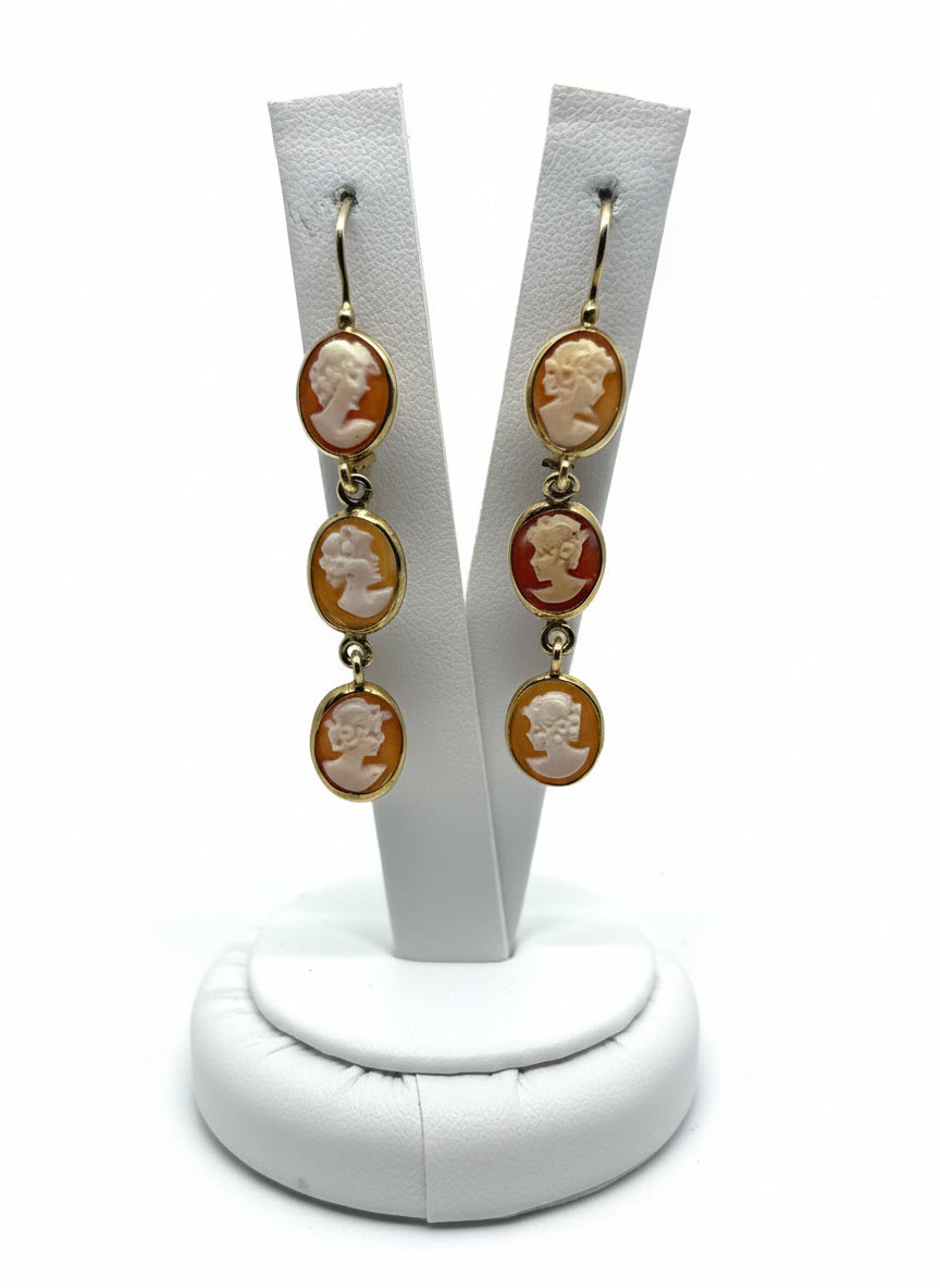 Orecchini in Cammeo incisione "Profilo di Donna"