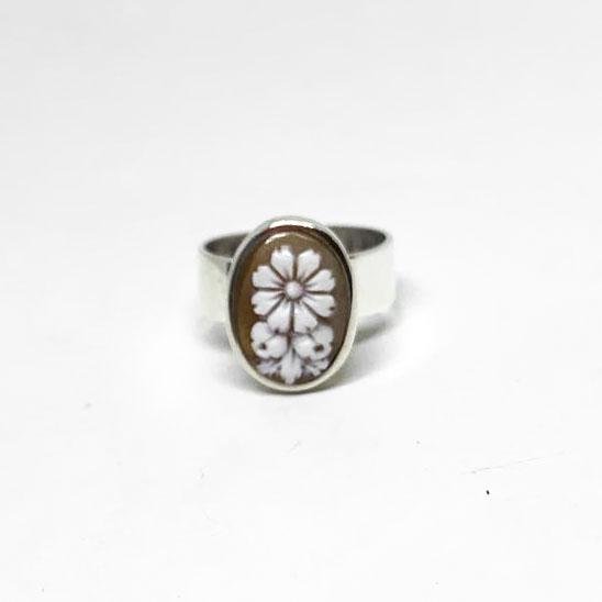 Anello-Cammeo-Incisione-Fiore