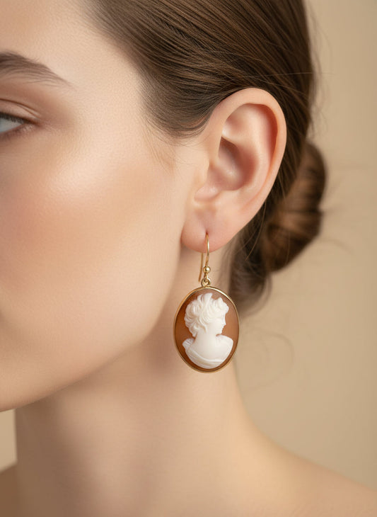 Orecchini in Cammeo incisione "Profilo di Donna"
