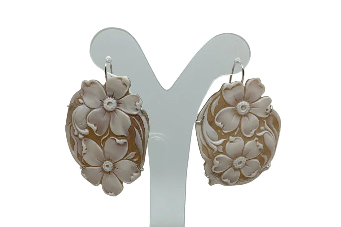 Orecchini in Cammeo incisione Fiori