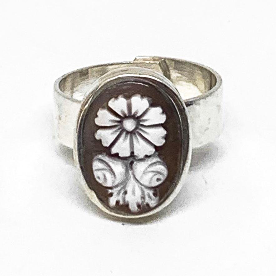 Anello-Cammeo-Incisione-Fiore