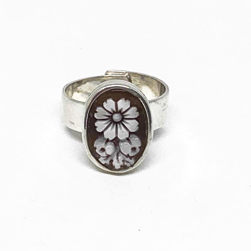 Anello-Cammeo-Incisione-Fiore