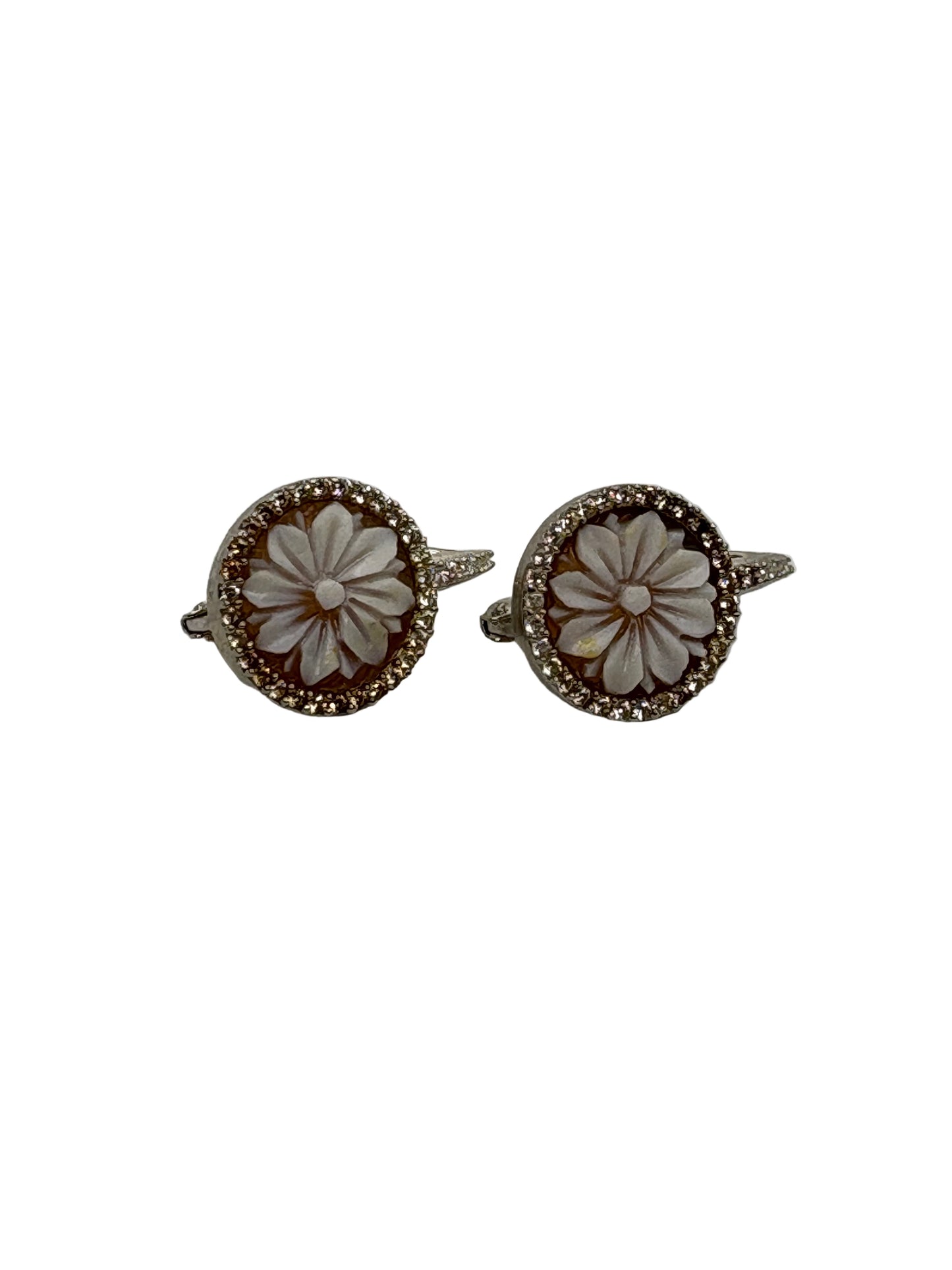 Orecchini in Cammeo incisione "Fiore"