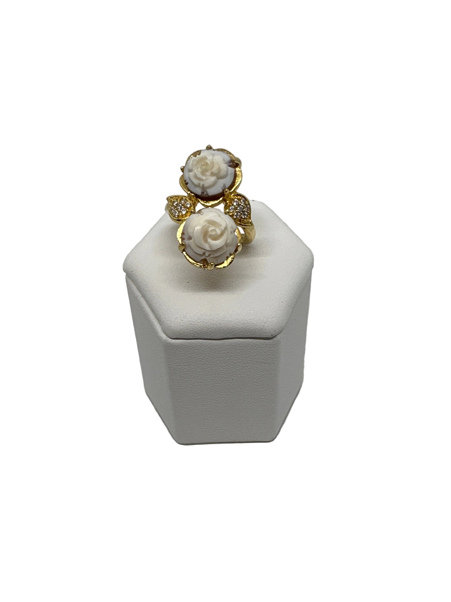 Anello in Cammeo incisione "Doppio Fiore "
