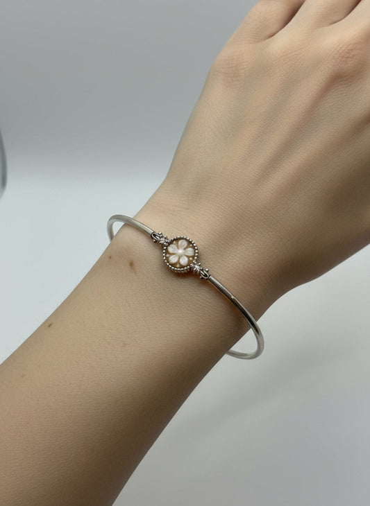 Bracciale in Cammeo incisione "Fiore"