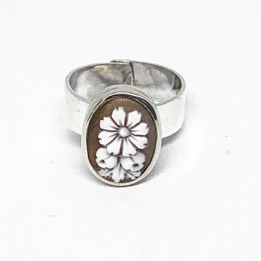 Anello-Cammeo-Incisione-Fiore