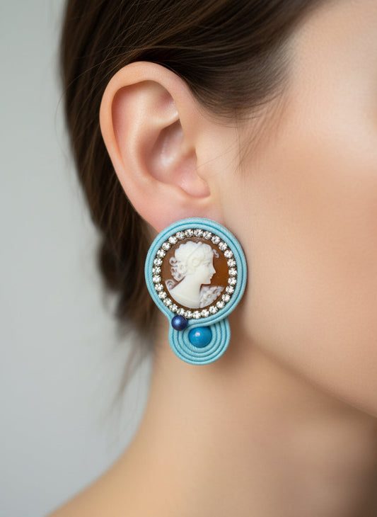 Orecchini in Cammeo Soutache incisione "Profilo di Donna"