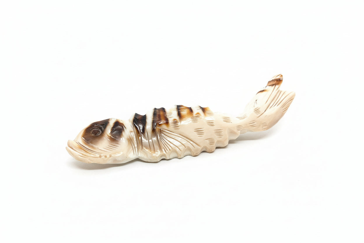 Suppellettile in Conchiglia incisione "Pesce"
