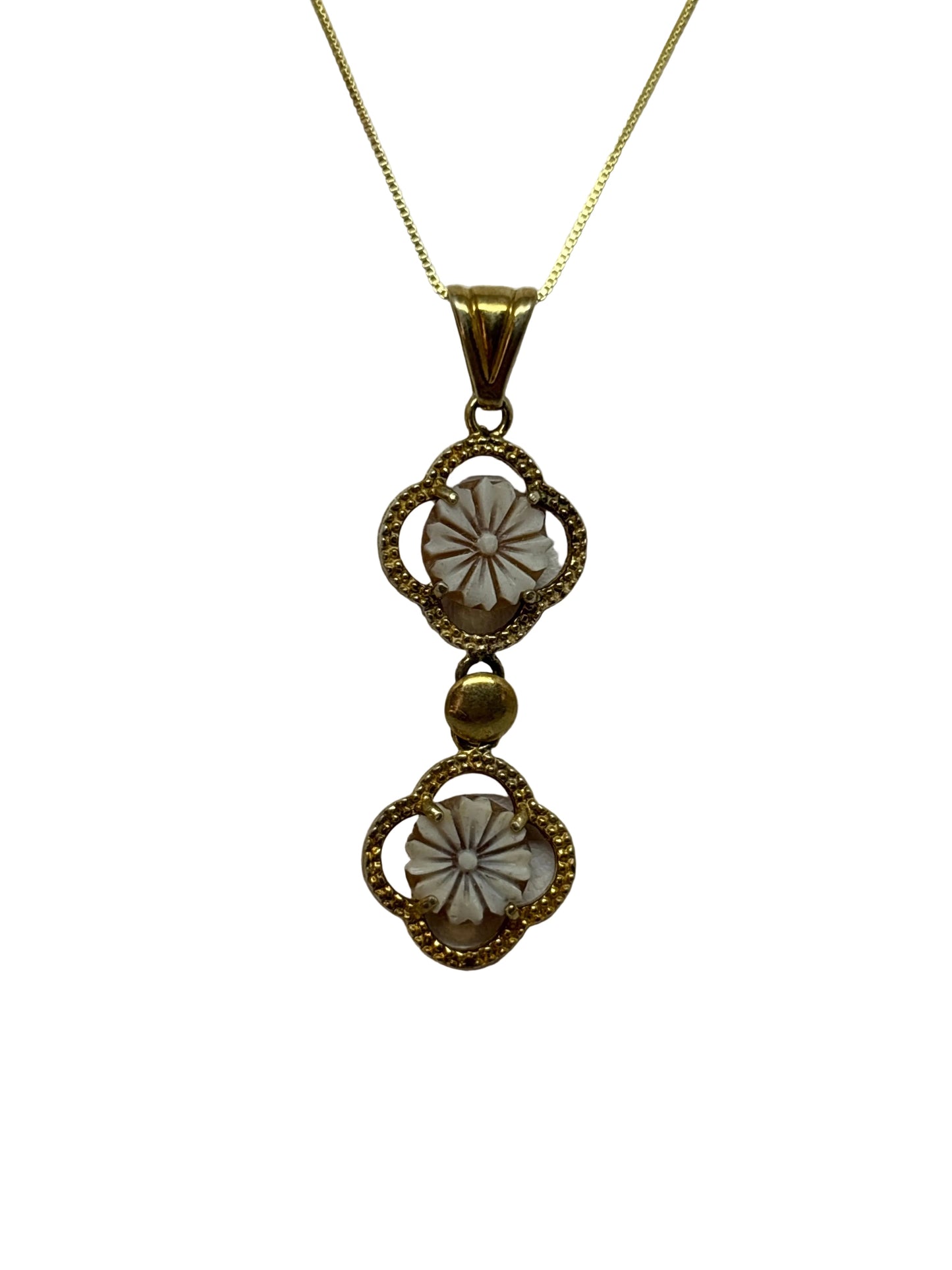 Pendente in Cammeo incisione "Fiore"