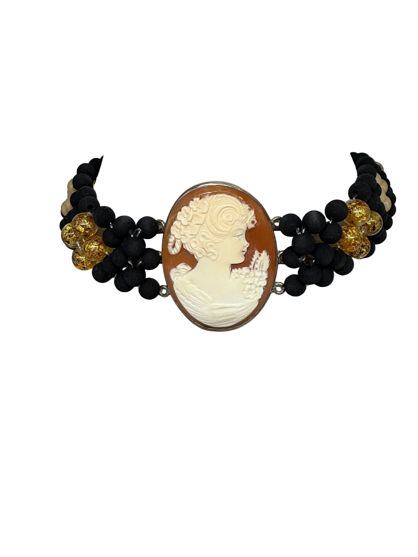 Girocollo In Pietra Lavica e Cammeo