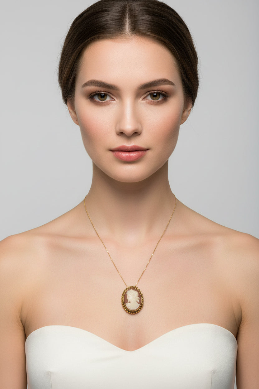 Spilla Pendente in Cammeo incisione "Profilo di Donna"