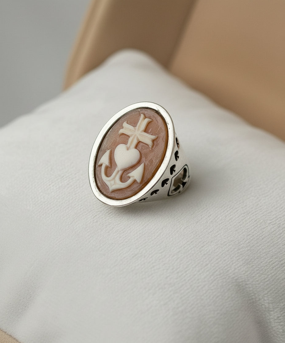Anello in Cammeo Incisione "Cuore di San Gennaro"